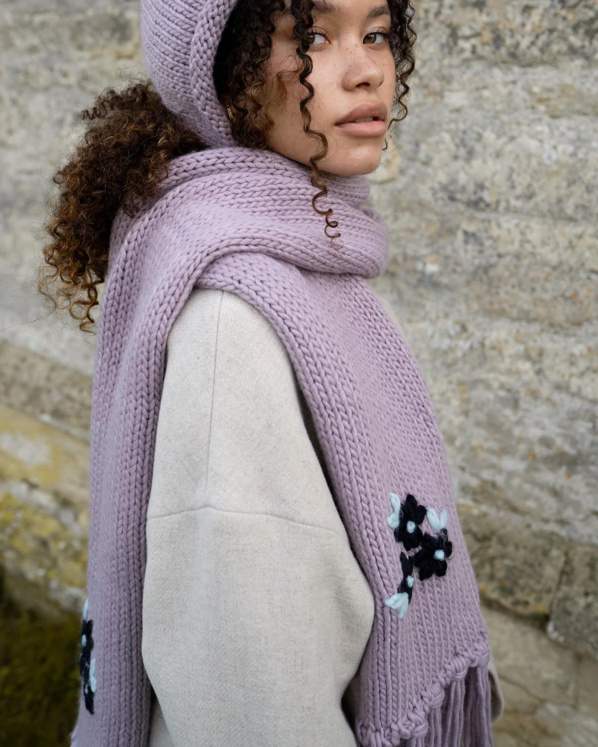 Forget-Me-Not Knitted Lilac Scarf - Image 2