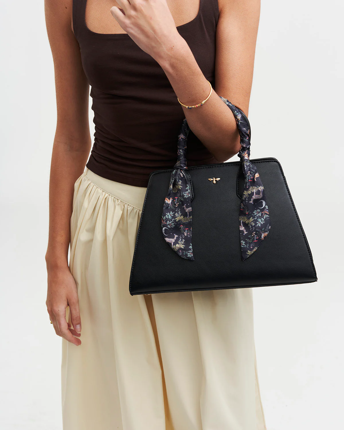 Grace Structured Tote Bag in Black - Image 12
