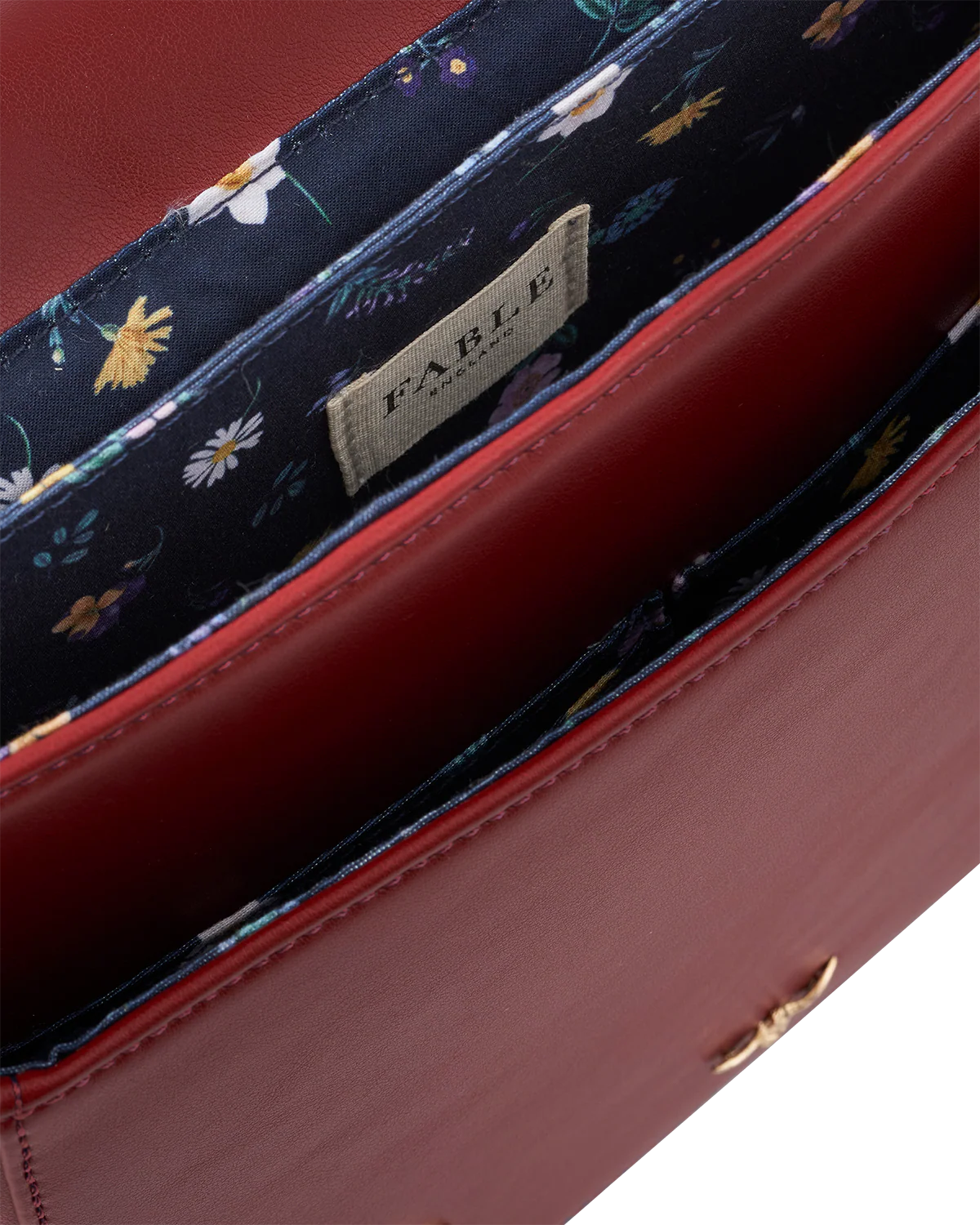 Wonderland Satchel - Image 8